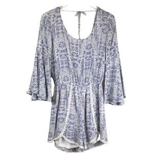AQUA Boho Blue & White Paisley Lace Trimmed Bell Sleeve Romper Women's Size XS